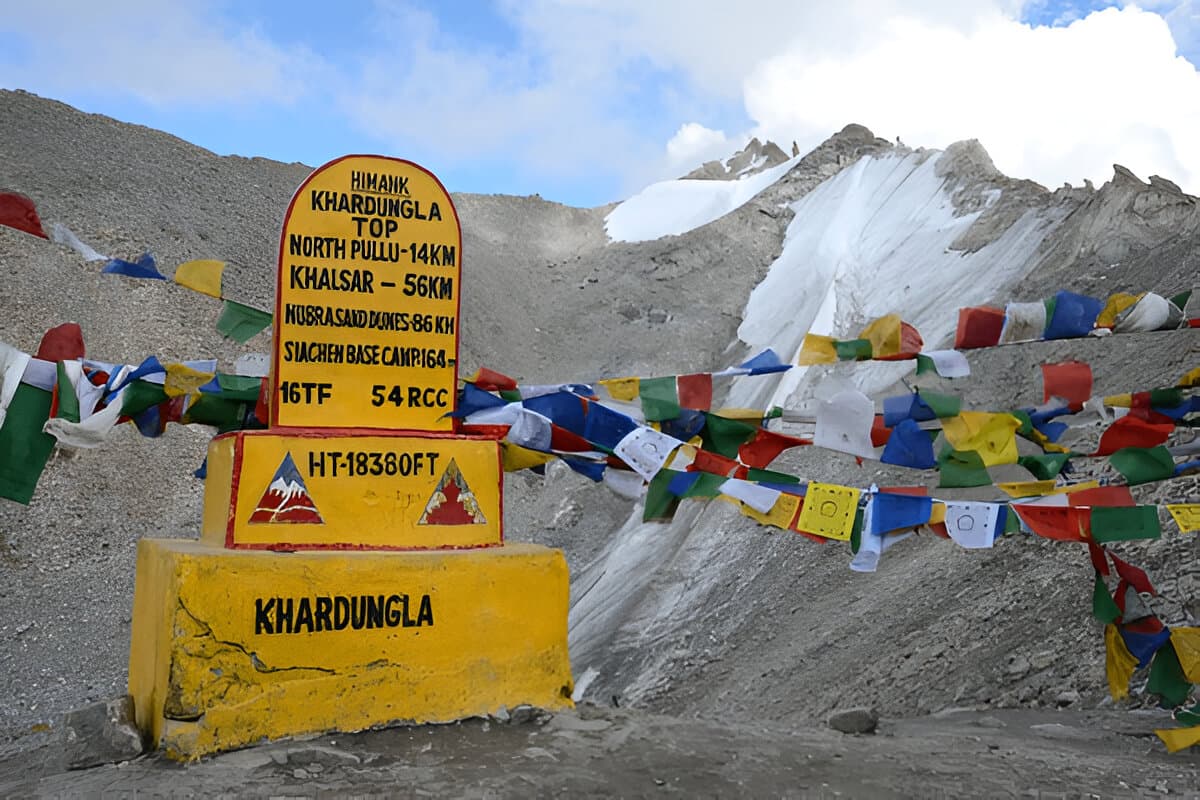 Khardung La Pass